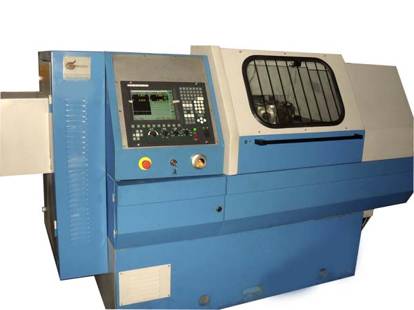 1В340Ф30 Фотография токарно-револьверного верстата с ЧПУ